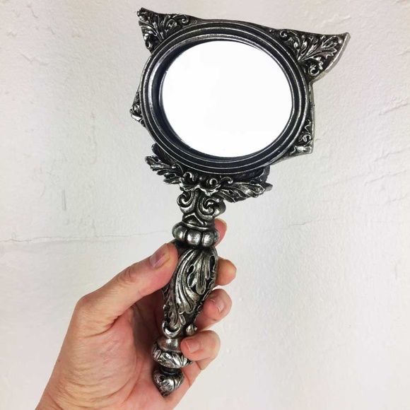 Alchemy Gothic Egyptian Style Cat Hand Mirror Antiqued Silver Resin - Picture 6 of 9